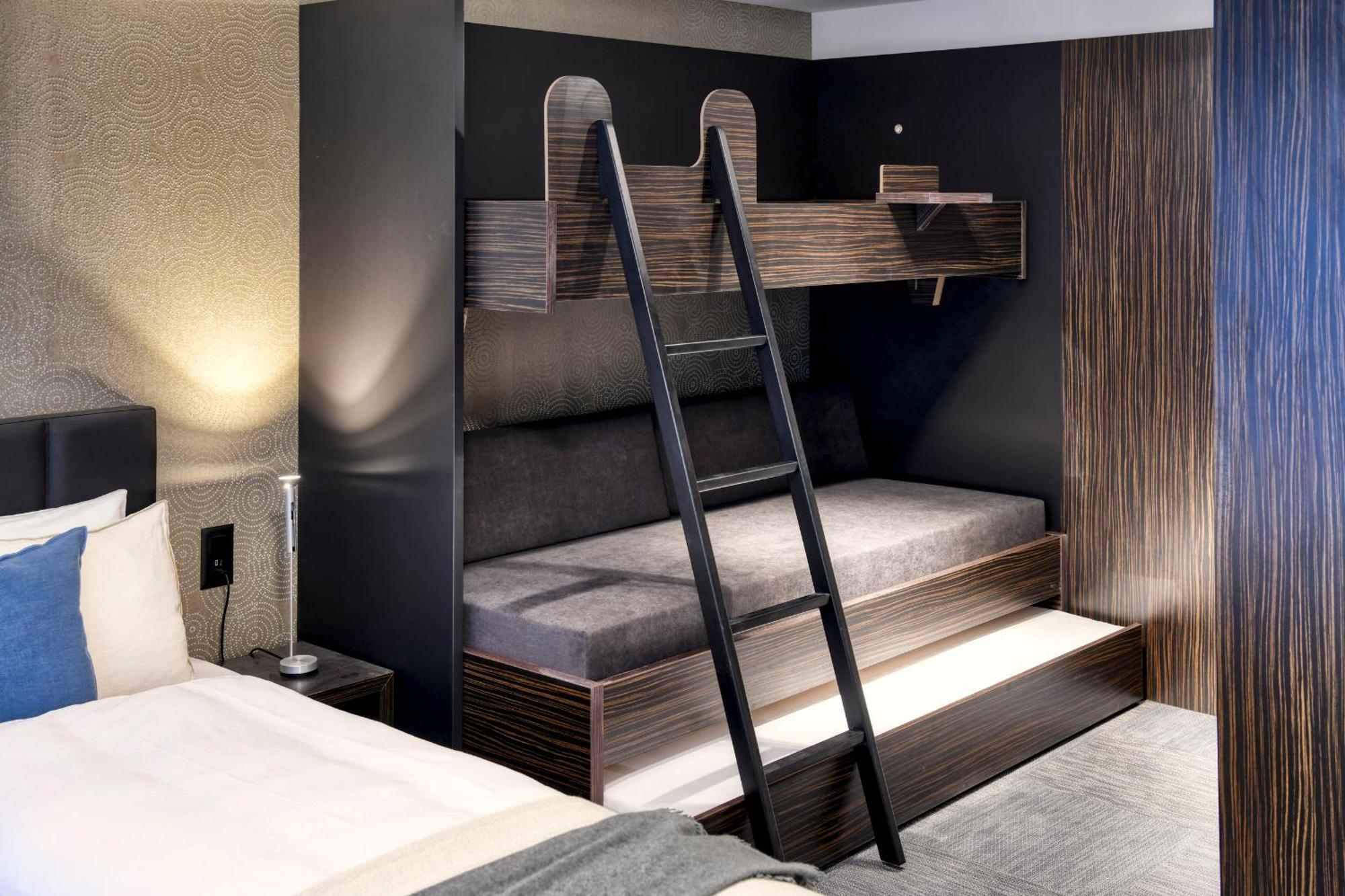 Boutique Hotel Reiser Altdorf Εξωτερικό φωτογραφία